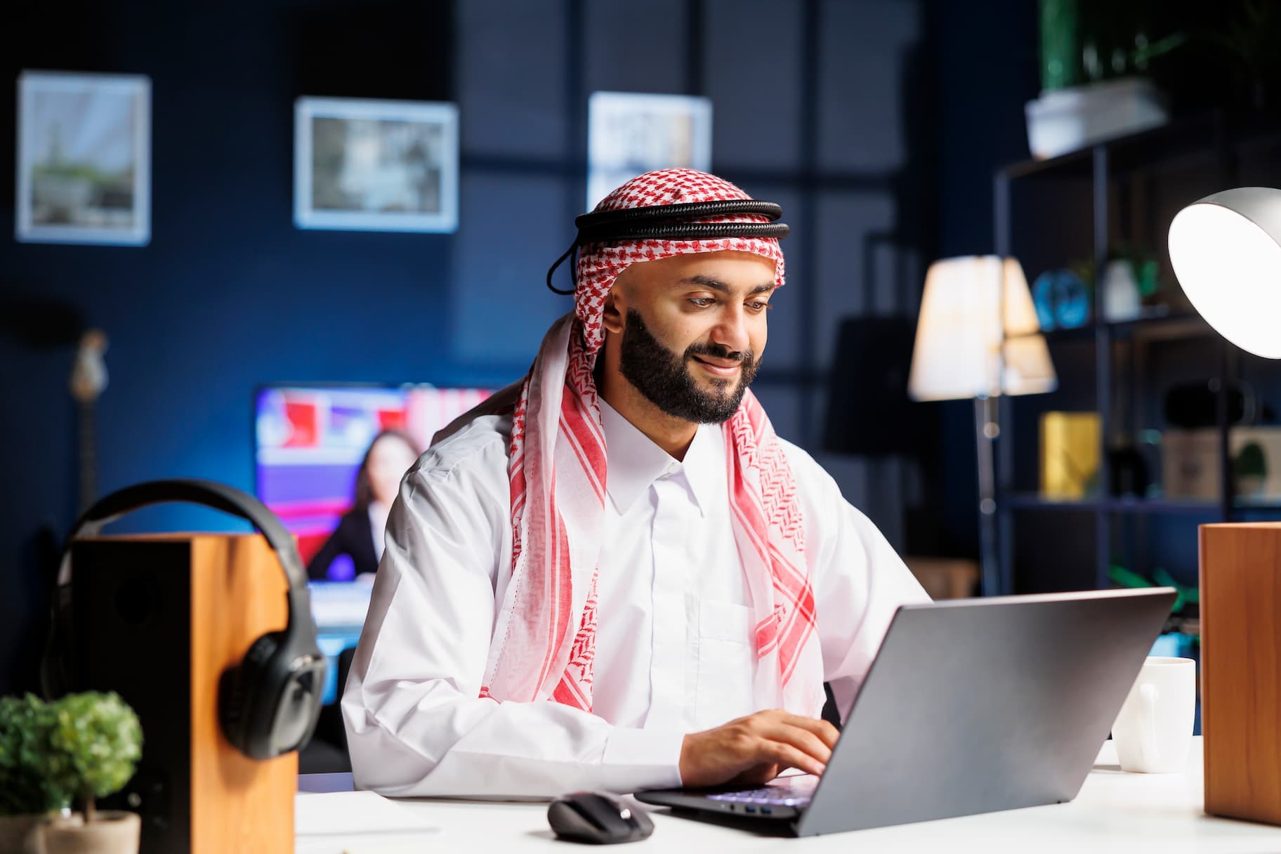 Saudi business regulations and travel ban compliance