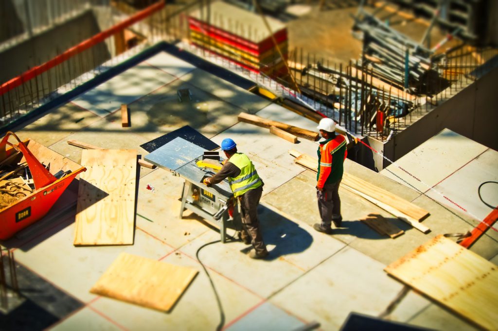 uae labour law article 120